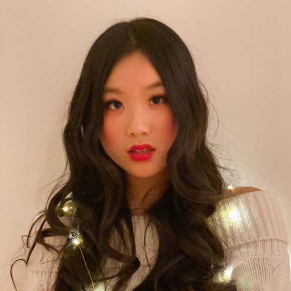 Meet your Posher, Eileen - Picture 1 of 1